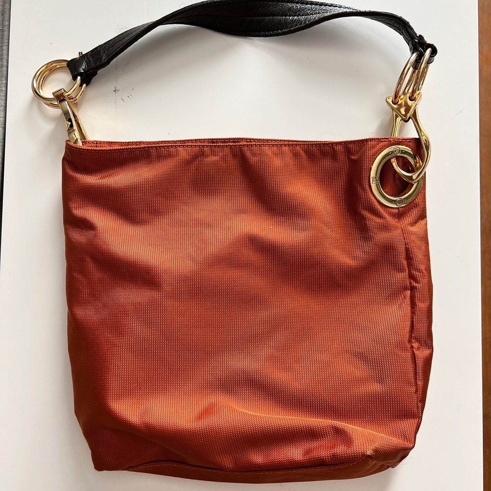 Women’s shoulder bag